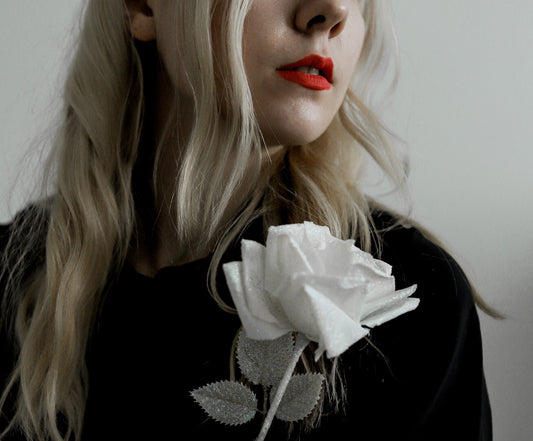 Voiko Astrologiaa Seurata Liikaa? - Astrologia & Burnout